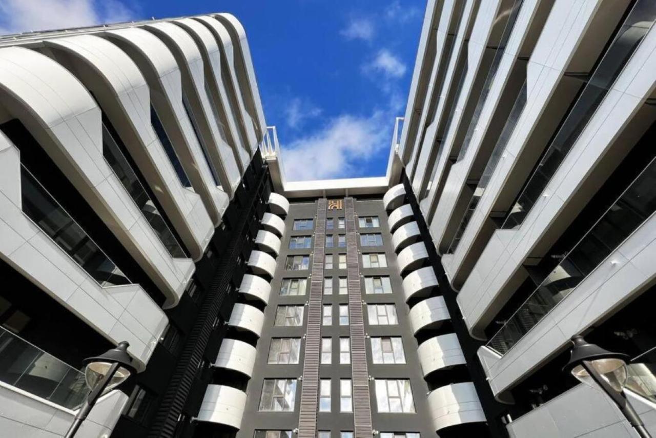 Near Airport 2 Rooms Apartments In Himson Iasi Esterno foto